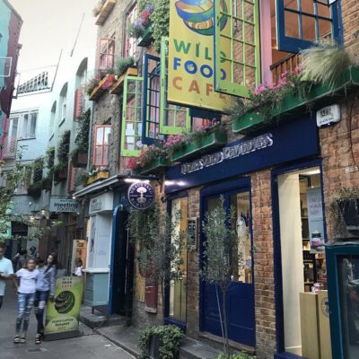 Designing Coffee Shops and Cafes for Community