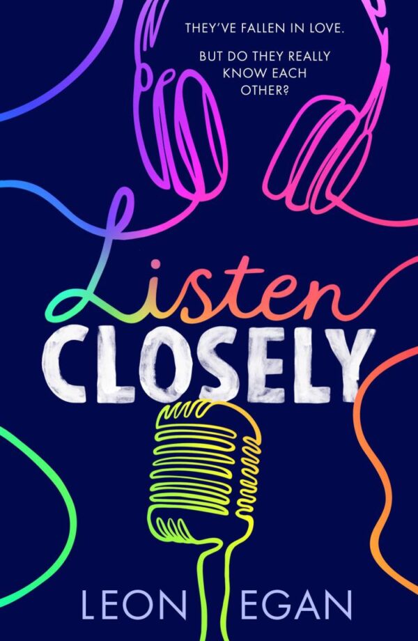Listen Closely: A heartwarming, cosy, meet-cute grumpy x sunshine romance